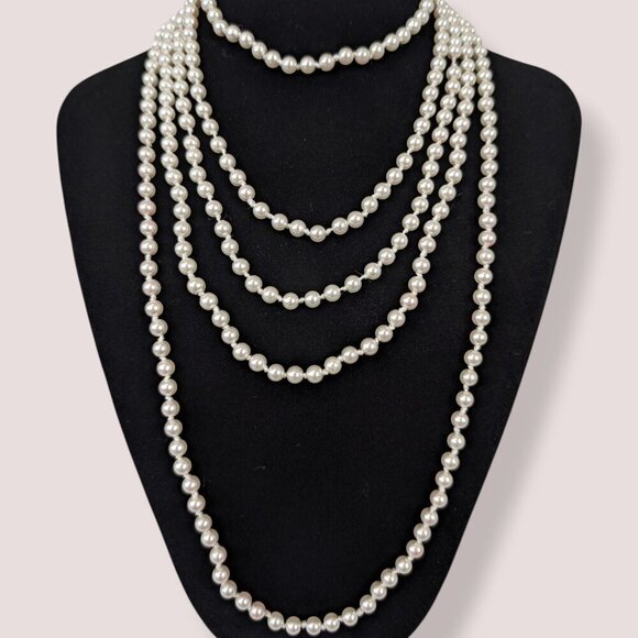 V. Extra Long Glass Faux Pearl Infinity Necklace - Picture 2 of 4